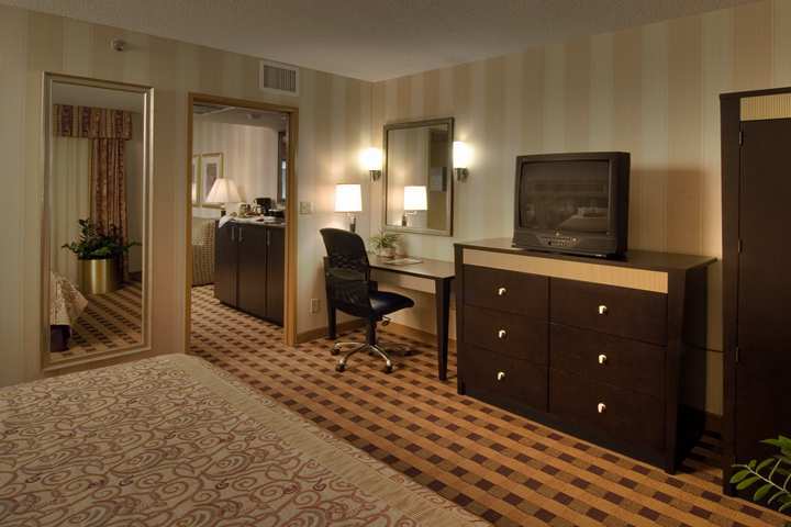 Embassy Suites By Hilton Minneapolis Airport Bloomington Exterior foto